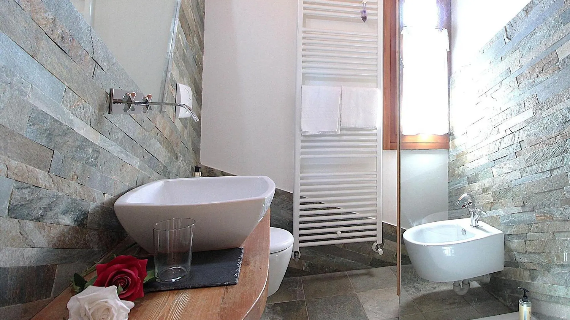 Villa Montello Pool, Jacuzzi, Ac, Wifi, Treviso Volpago del Montello