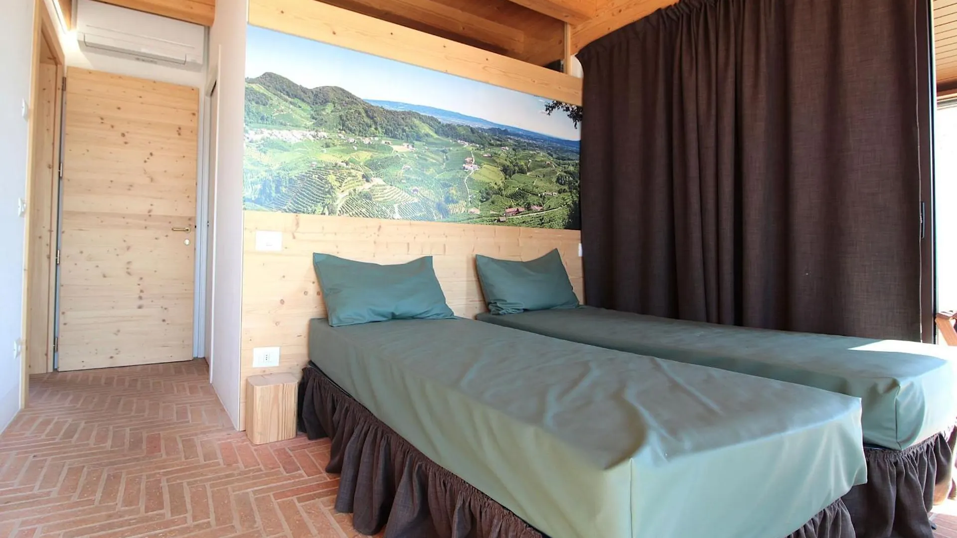 Villa Montello Pool, Jacuzzi, Ac, Wifi, Treviso Volpago del Montello Italy